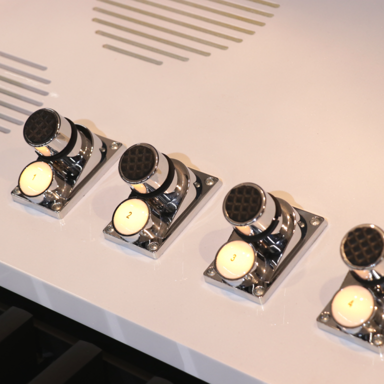 LOUVRE_OAX-1000_PW_Artnr_8000474_15